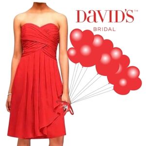 DAVID's BRIDAL Red Crinkle Chiffon Strapless Sweetheart Neck Formal Dress Size 6
